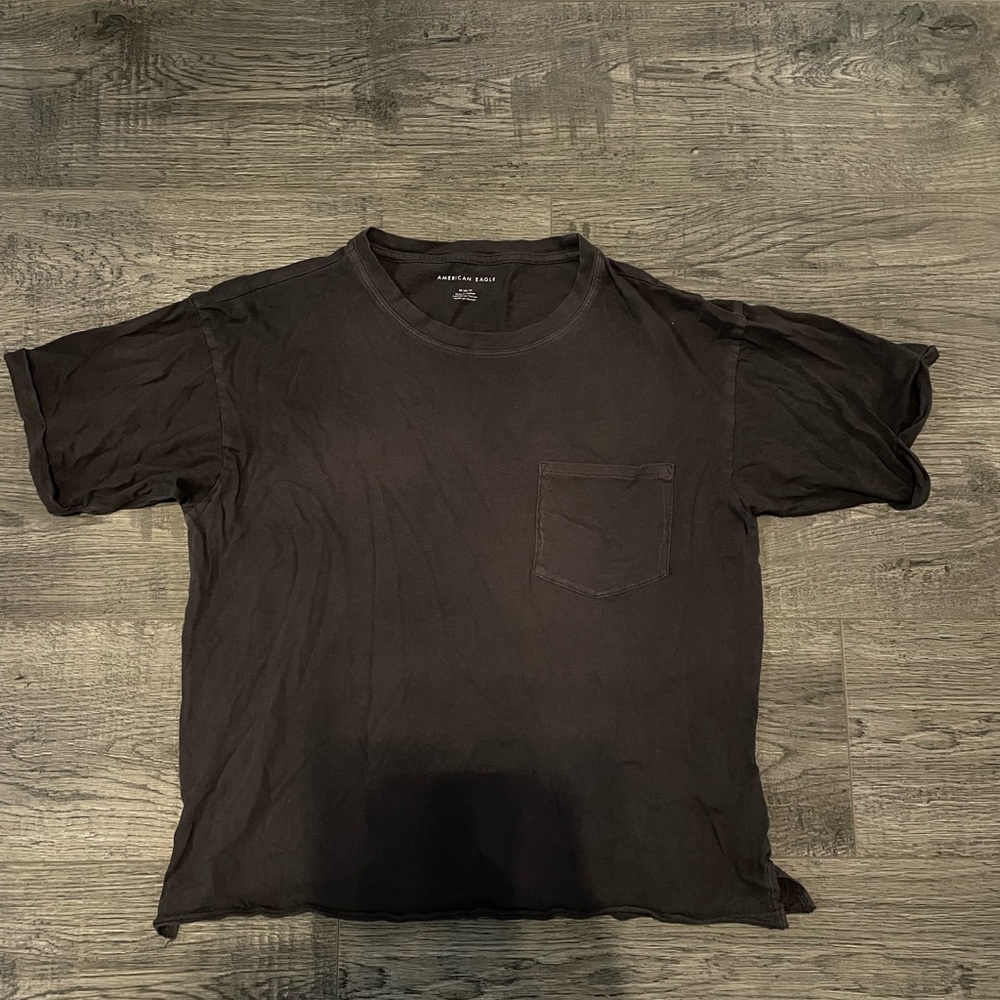 Distressed American Eagle T shirt